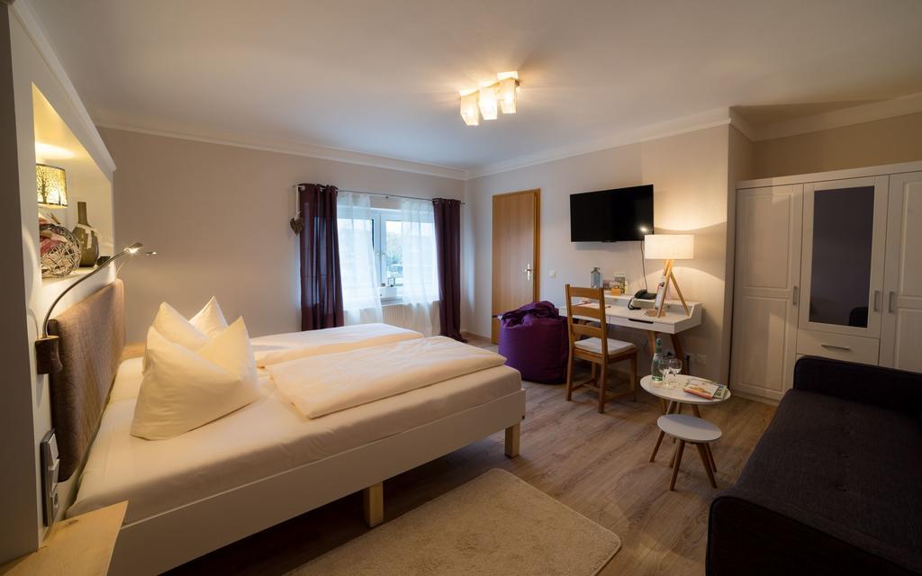Landhotel Rosenschaenke Kreischa Habitación foto